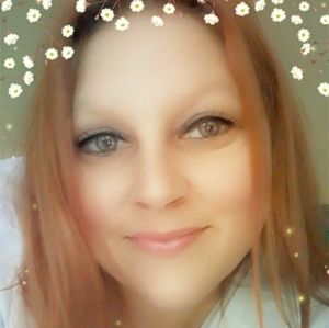 Meet your Posher, Malissa